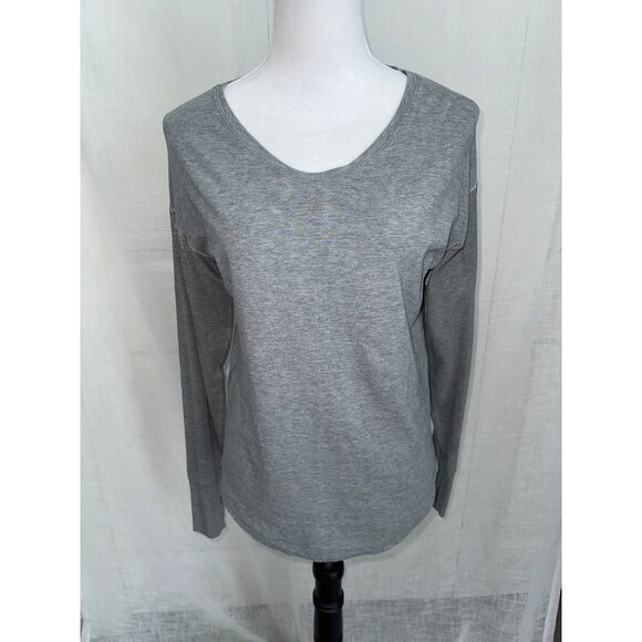 Lululemon Long sleeve Grey Scoop neck Tee size 6 Shiny arms - Picture 1 of 4
